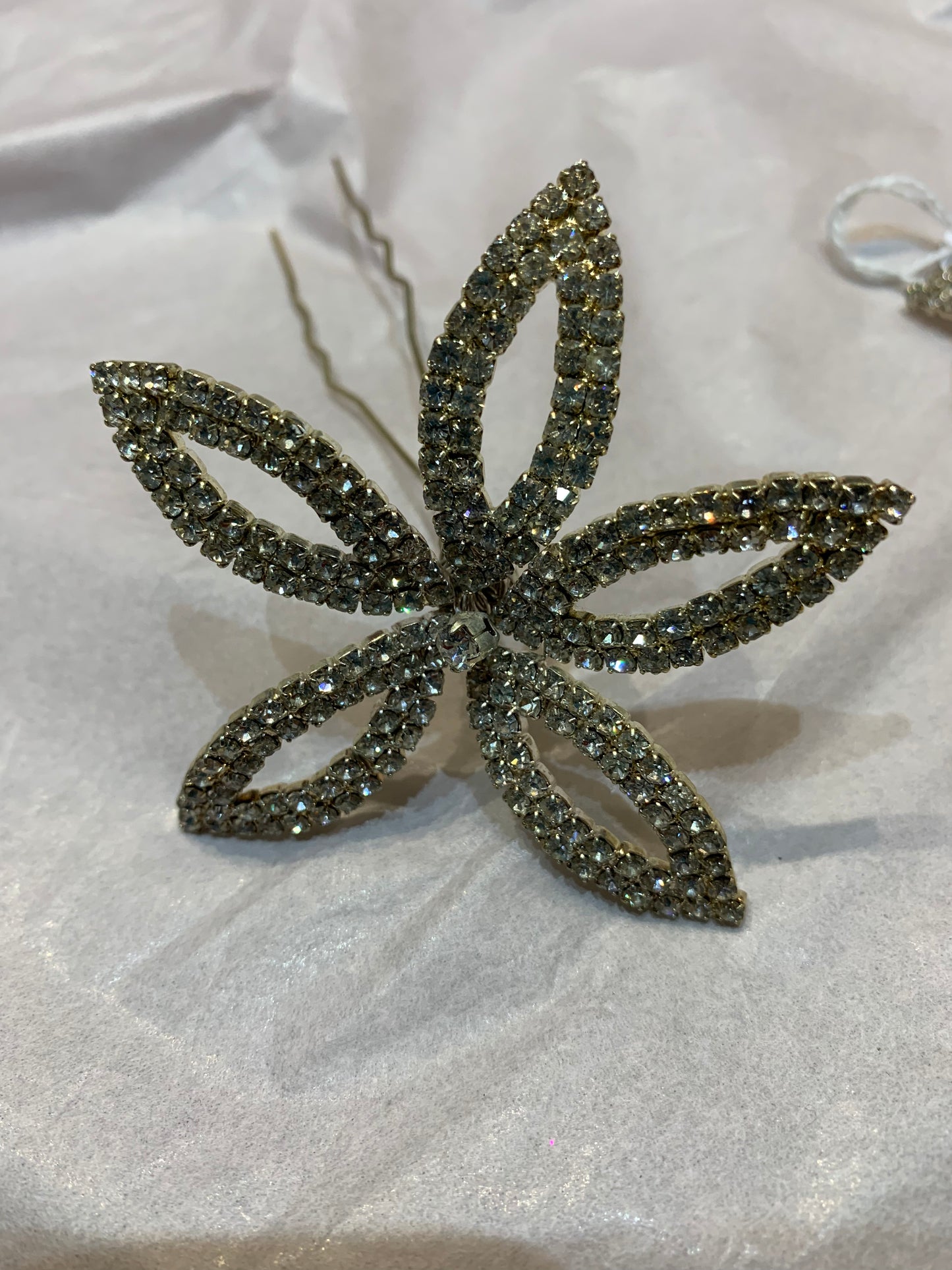 Rhinestone flower Hair Pin